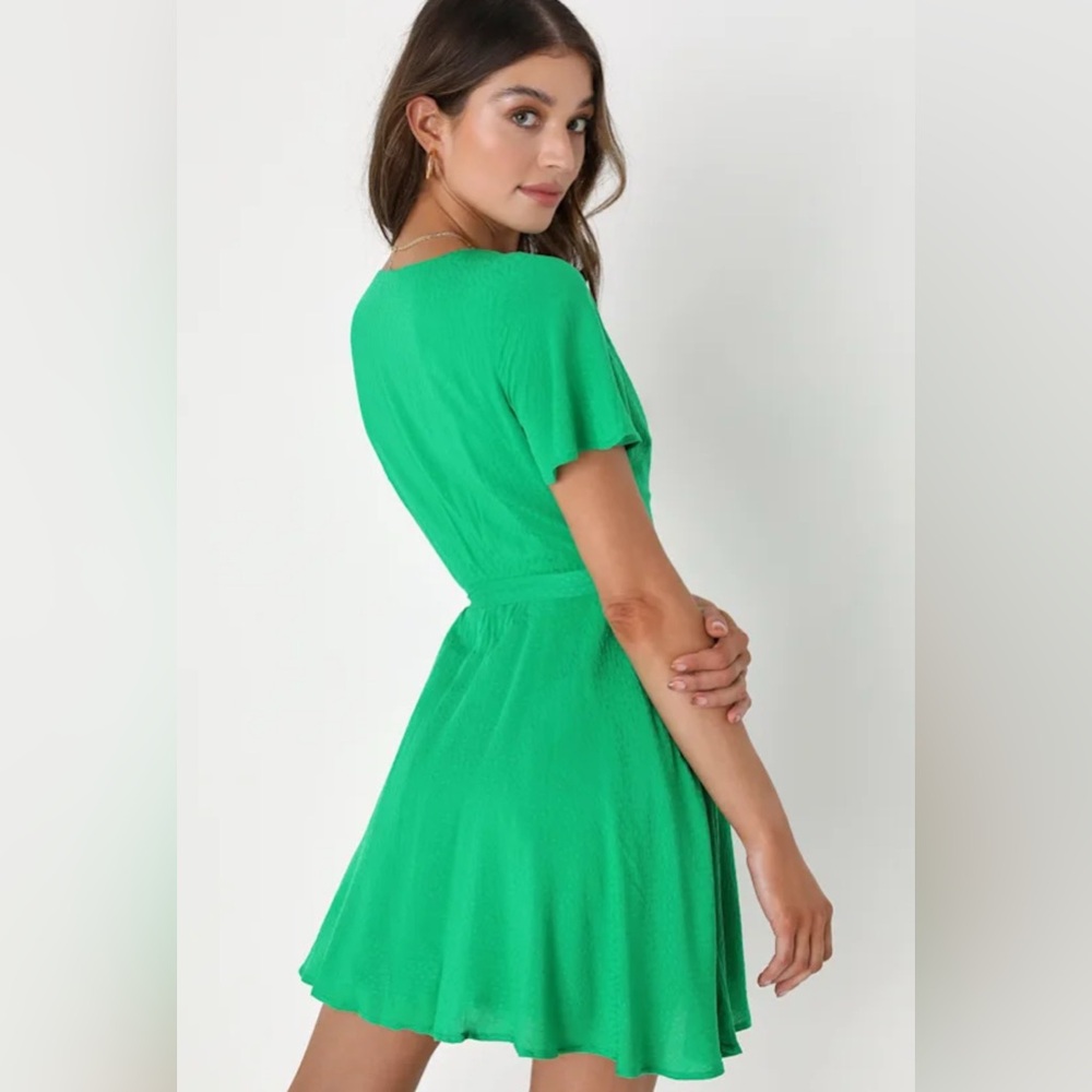 Lulus Days in the Sun Green Floral Mini
Wrap Dress - Size L - Picture 2 of 5